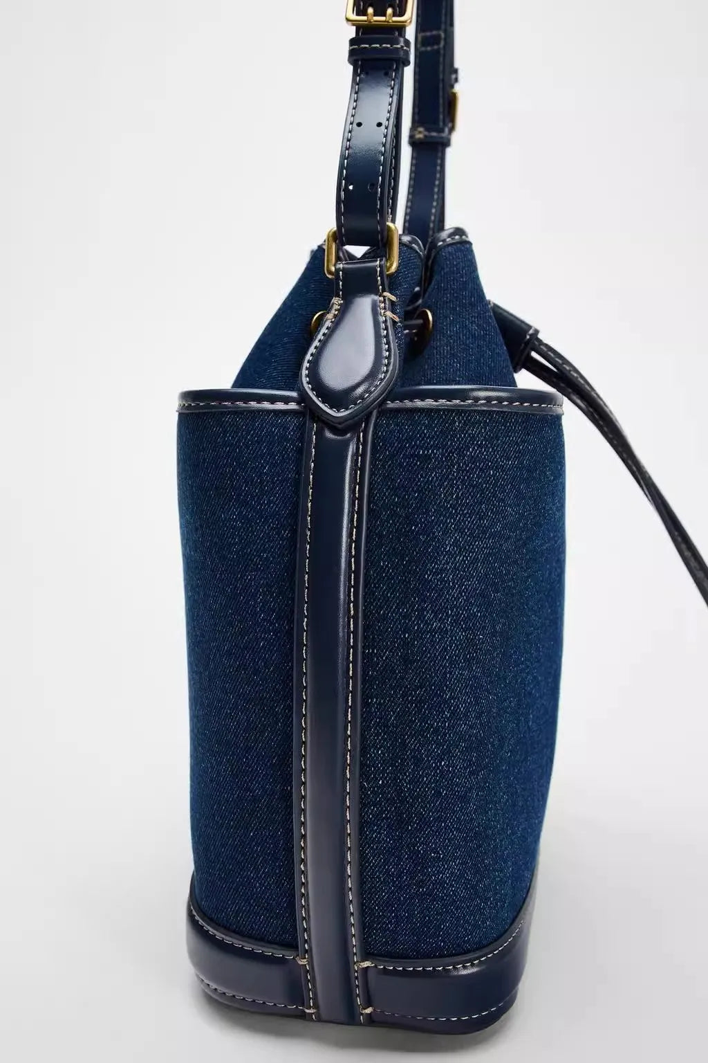 New Chic Women's Handbag