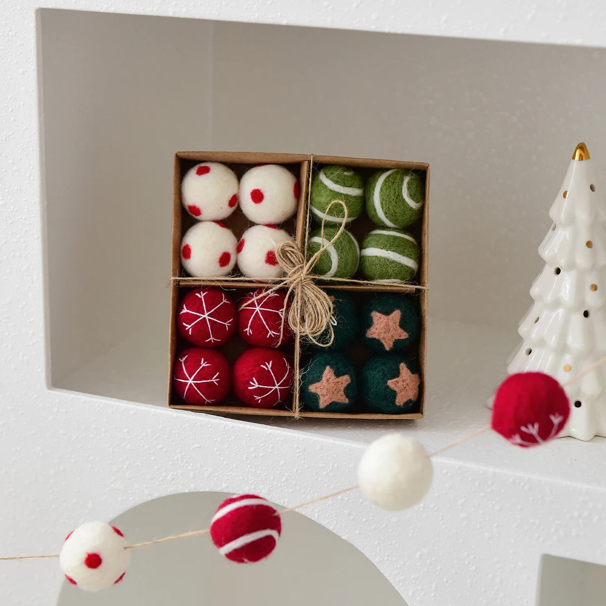 1 Box/16pcs Christmas Wool Balls Hanging Decorations Christmas