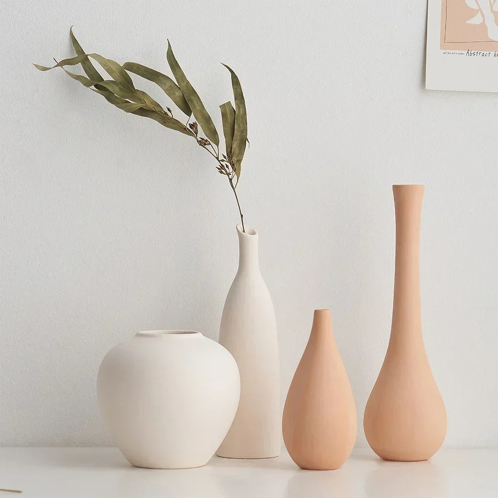Ceramic Vase Creative and Minimalist Arrangement