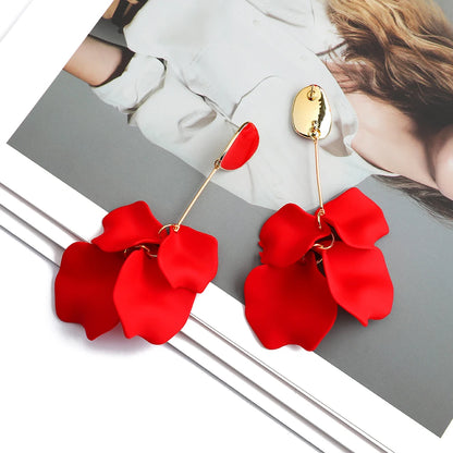 Romantic Sweet Acrylic Petal Long Dangle Drop Earrings For Women Girl Trend Luxury Fairy Grunge Pendant Jewelry Accessories